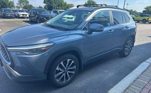 2022 Toyota Corolla Cross XLE