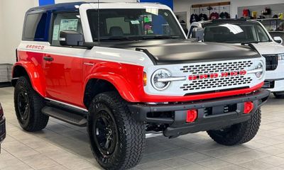 2025 Ford Bronco Stroppe Edition