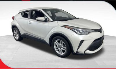 2021 Toyota C-HR XLE