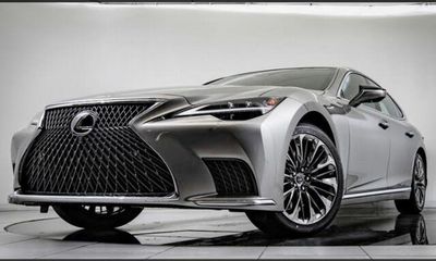 2023 Lexus LS 500 Core
