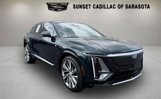 2025 Cadillac Lyriq Luxury 3