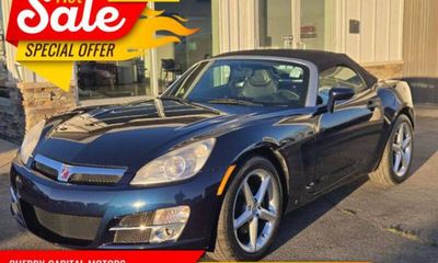 2008 Saturn SKY Base