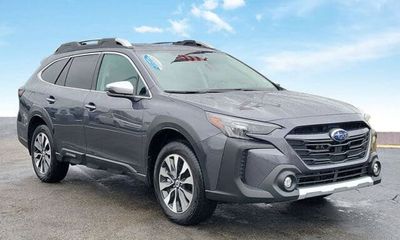 2025 Subaru Outback Touring