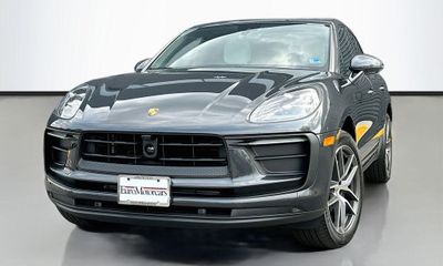 2026 Porsche Macan