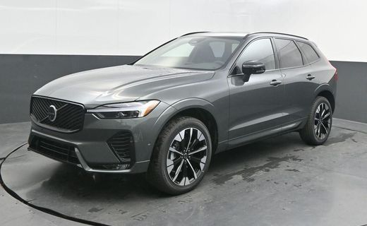 2026 Volvo XC60 Plus Dark