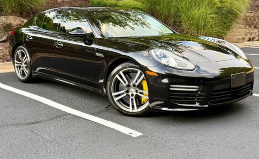 2015 Porsche Panamera