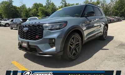2025 Ford Explorer ST