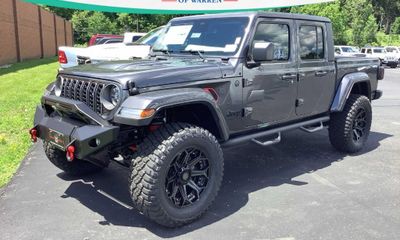 2026 Jeep Gladiator Sport