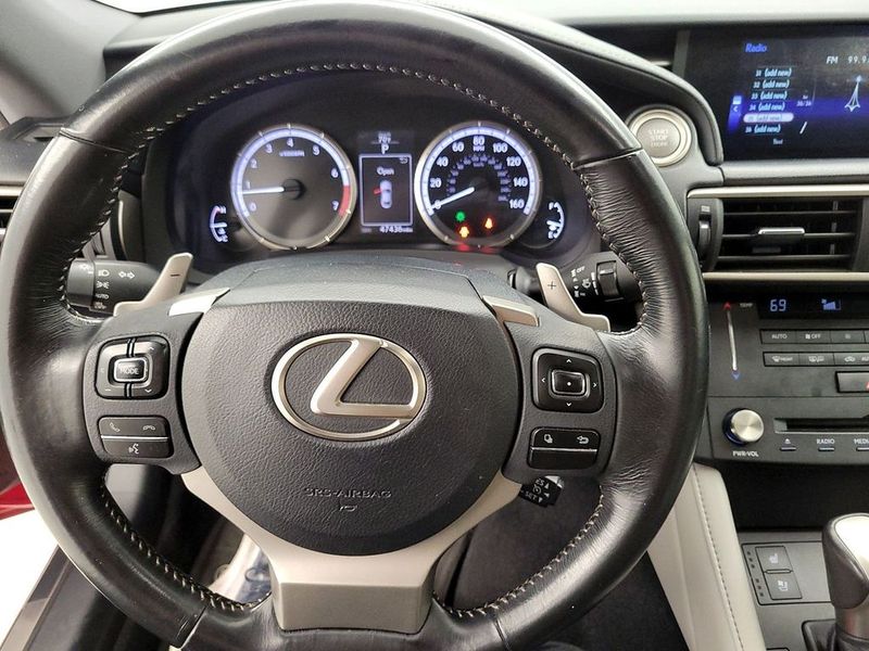 Representative 2015 Lexus RC photo