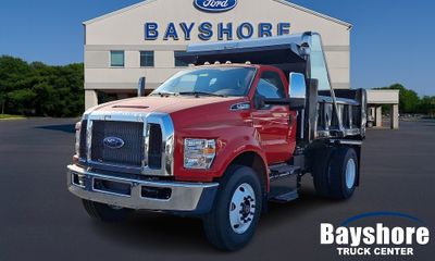 2025 Ford F-750 750