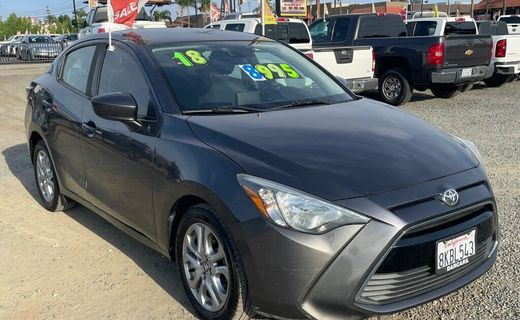 2018 Toyota Yaris IA Base