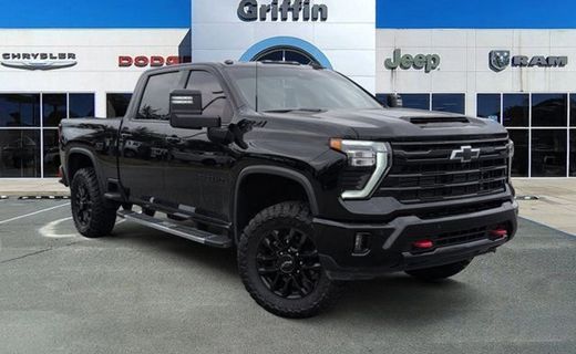2025 Chevrolet Silverado HD LTZ