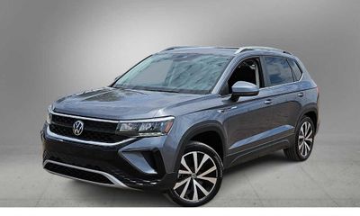 2023 Volkswagen Taos SE