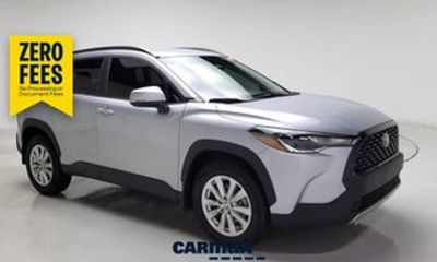 2024 Toyota Corolla Cross LE