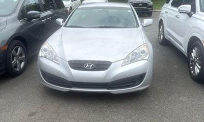 2012 Hyundai Genesis Coupe 2 0T