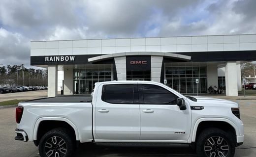 2022 GMC Sierra AT4