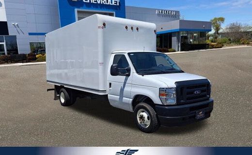 2024 Ford E-450 Super Duty