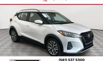 2023 Nissan Kicks SV