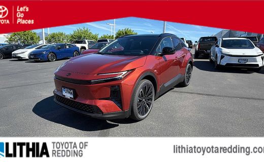 2026 Toyota C-HR SE