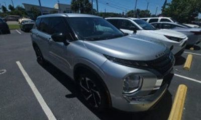 2022 Mitsubishi Outlander SE