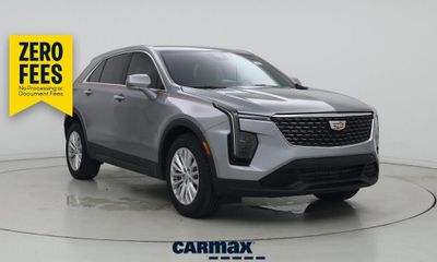 2024 Cadillac XT4 Luxury