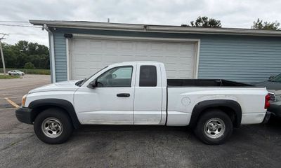 2006 Dodge Dakota ST
