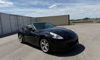 2009 Nissan 370Z Base
