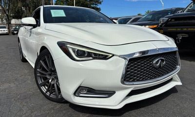2017 Infiniti Q60 RED Sport 400