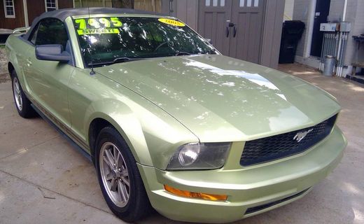 2005 Ford Mustang
