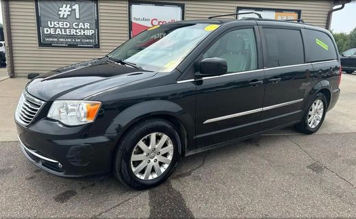 2014 Chrysler Town AND Country Touring
