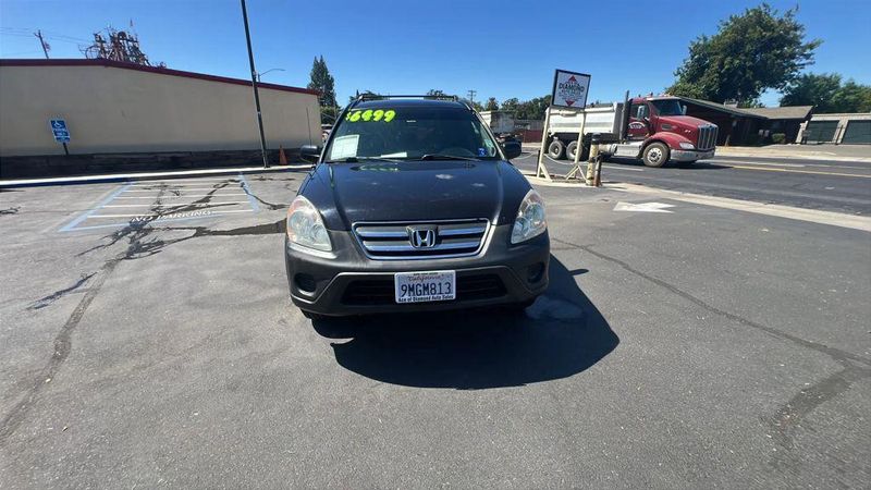 2006 Honda CR-V — a typically priced live listing
