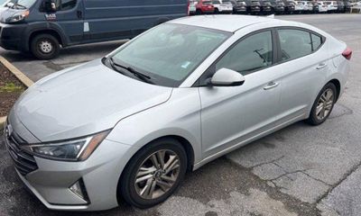 2019 Hyundai Elantra