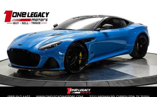 2022 Aston Martin DBS Superleggera Coupe