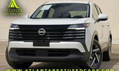 2025 Nissan Kicks MPV SV