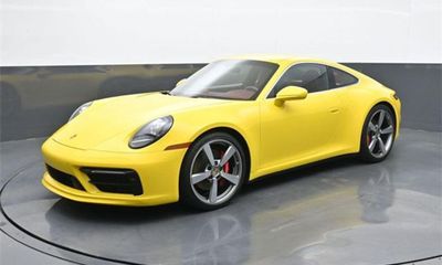 2024 Porsche 911 Carrera S 4S
