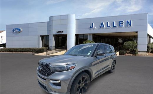 2022 Ford Explorer ST