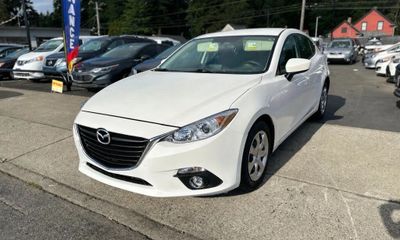 2015 Mazda MAZDA3 Sport GX