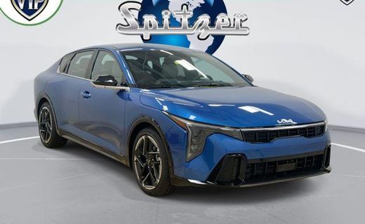 2026 Kia K4