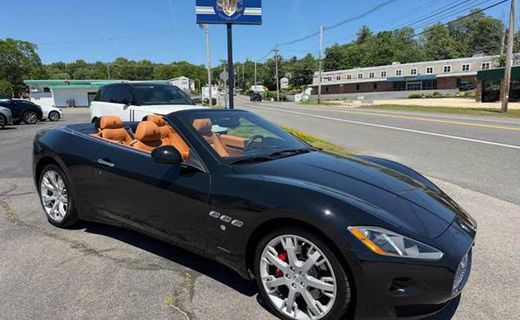 2013 Maserati Granturismo S