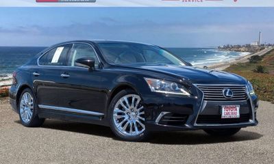 2017 Lexus LS 460
