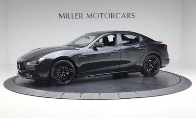 2023 Maserati Ghibli Modena Q4