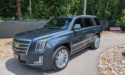 2020 Cadillac Escalade Platinum