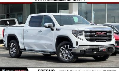 2026 GMC Sierra SLT