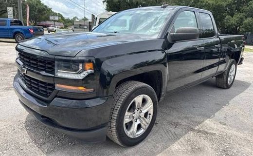 2019 Chevrolet Silverado LD Custom