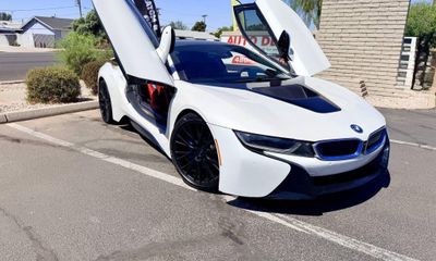 2015 BMW I8 Coupe