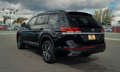 2023 Volkswagen Atlas SE