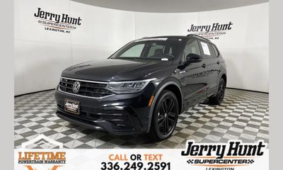 2022 Volkswagen Tiguan 4Motion SE R
