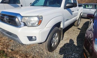 2014 Toyota Tacoma Delux Grade