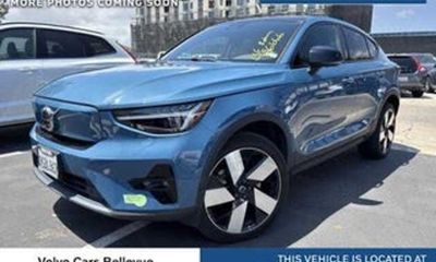 2023 Volvo C40 Ultimate Dark