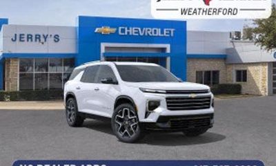 2027 Chevrolet Traverse LT